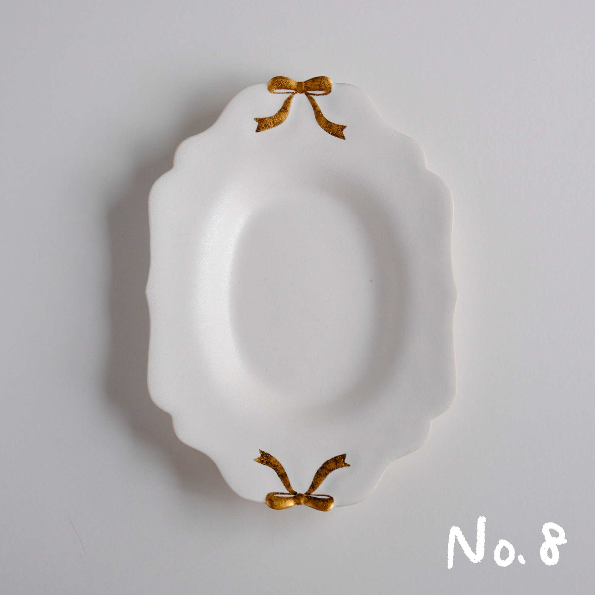 ౨ৎ Bowknot Snow-White Porcelain Plate