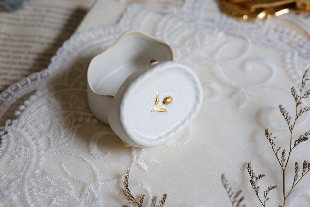 Tulip Snow Melt White Porcelain Gold Dot Covered Box